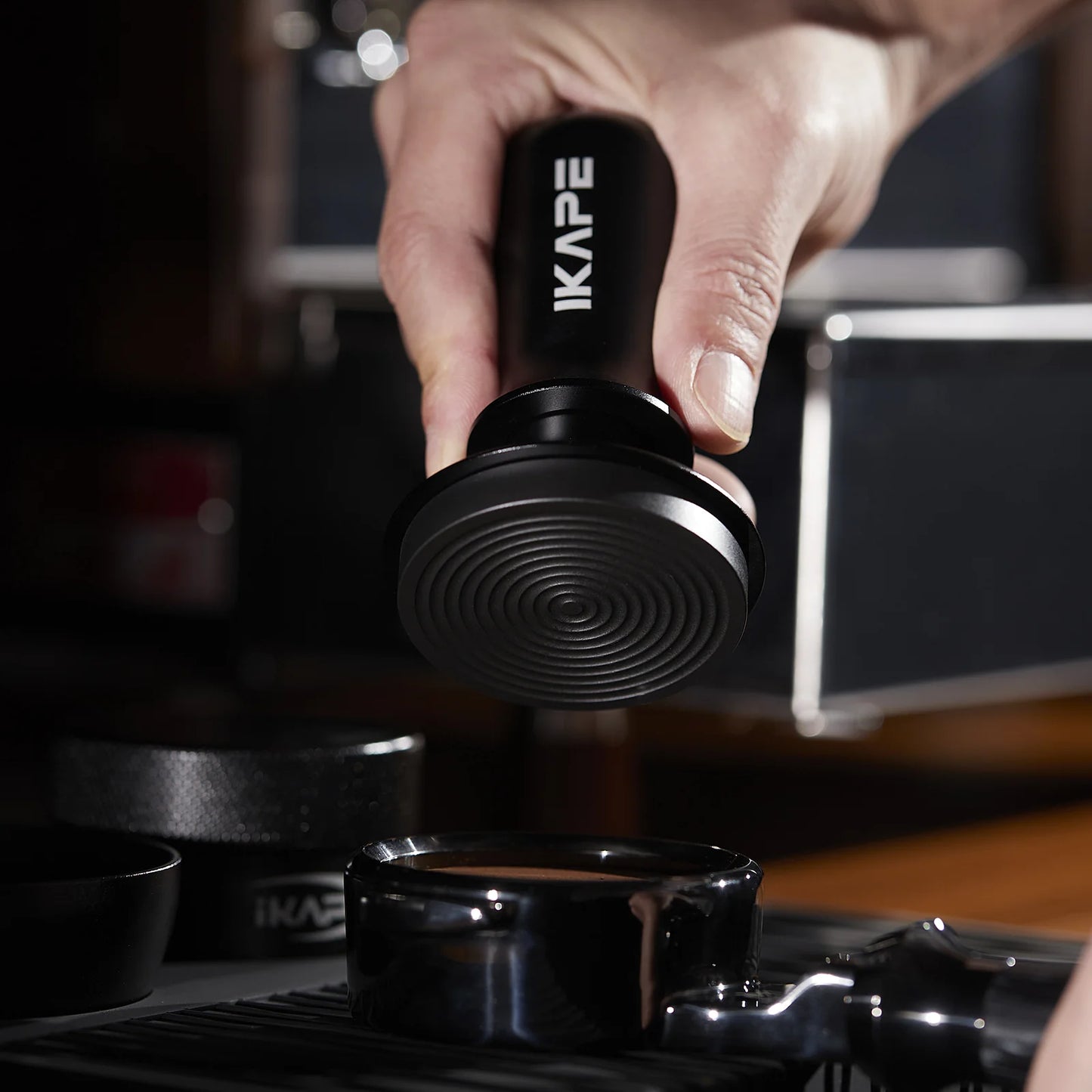 IKAPE V3 Spring-loaded Calibrated Coffee Tamper (All black)